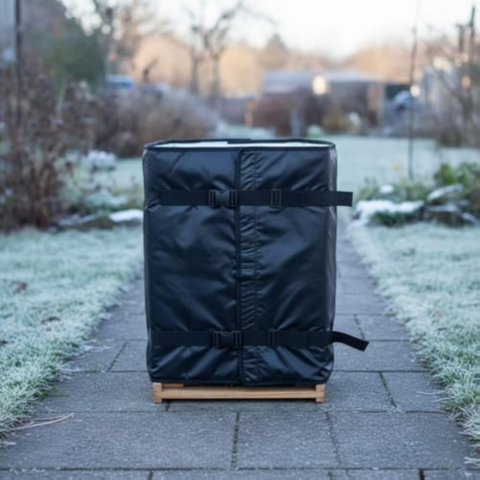 Waterproof Insulated Bee Colony Cover